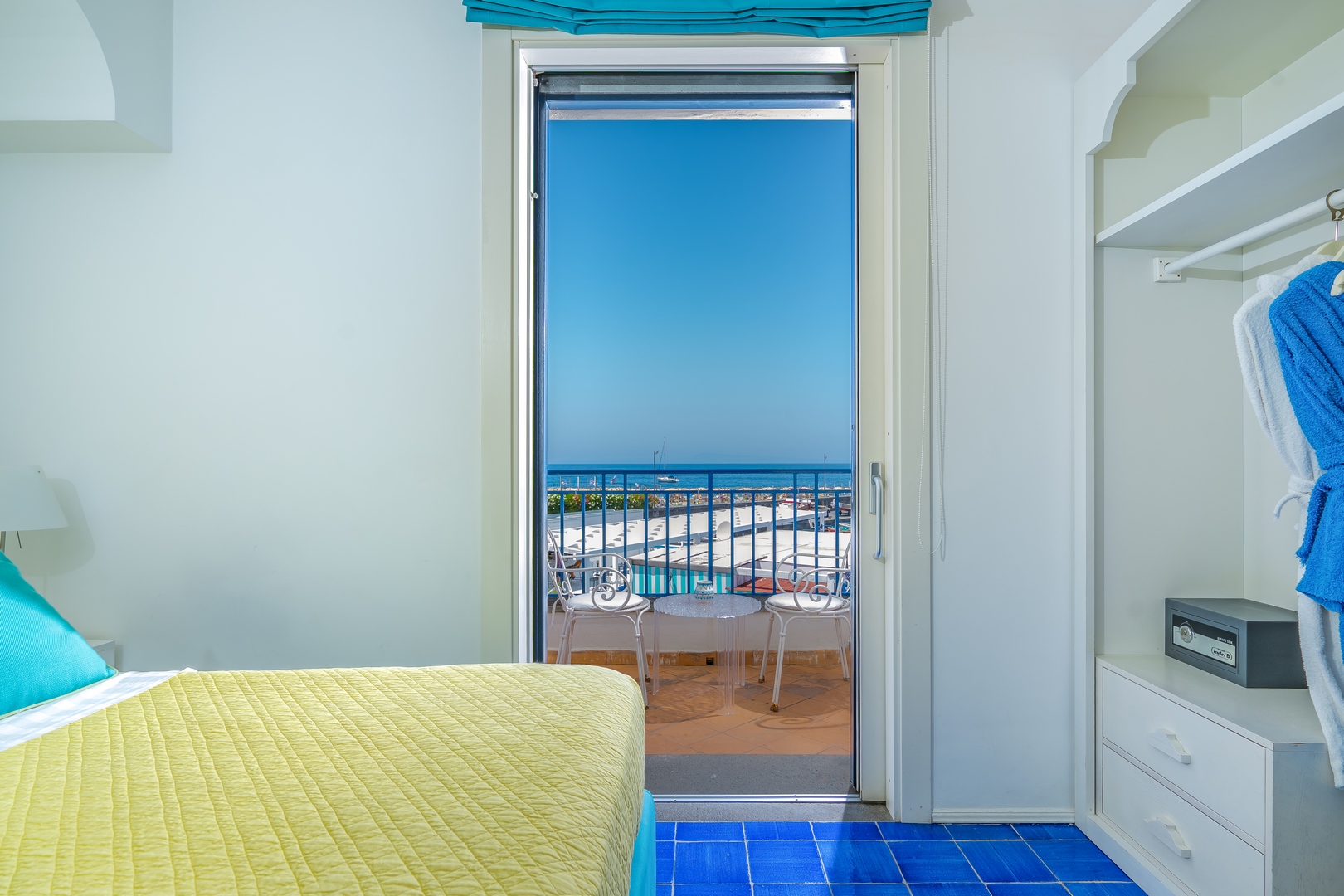 Hotel Le Ancore Accomodation Sorrento Coast Sea View Rooms standard 2 3
